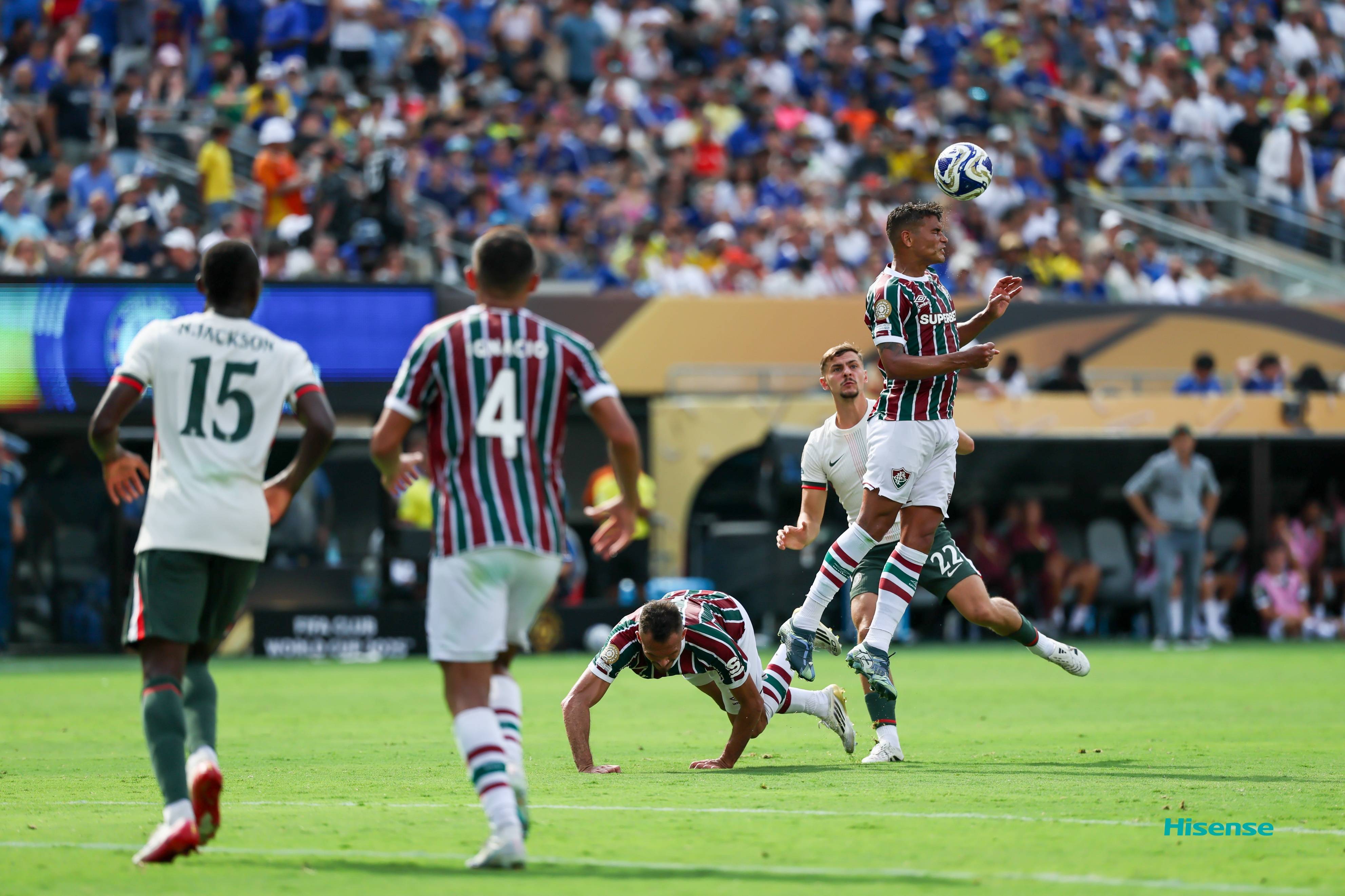 九游官方网站 德罗巴连续三场比赛得分超过最后时刻胜出，MAD不断突破！